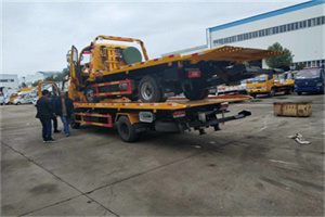 顺平同城汽车补胎