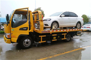 顺平附近拖车救援24小时服务热线